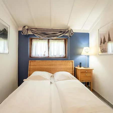 Zeewind 246 With Parking By Interhome Semesterbostad *